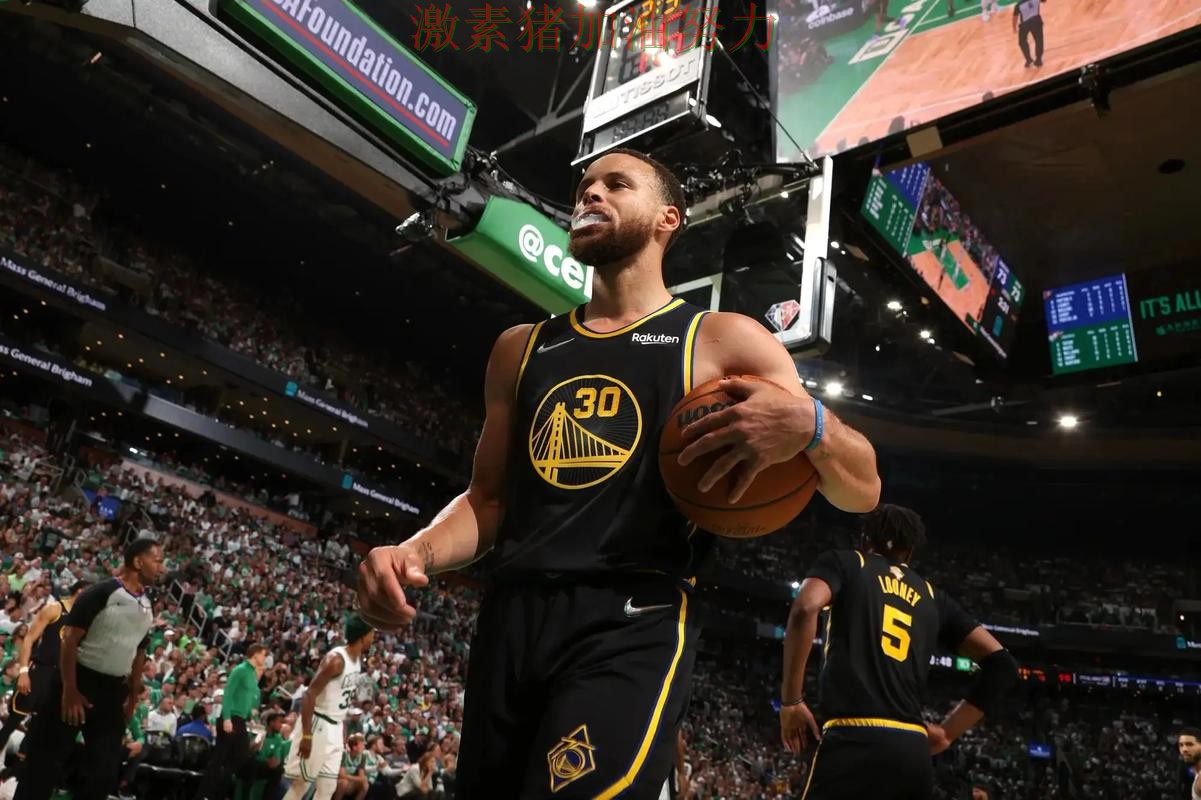 库里连续破门让凯尔特人压力陡增